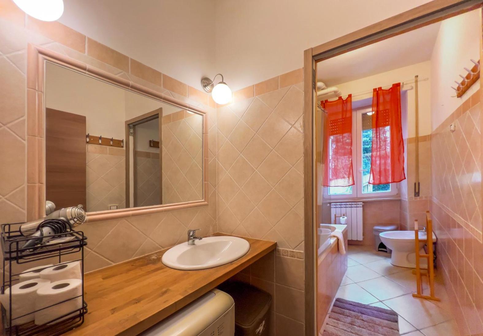 Spacious Apartment Near St Peter'S Church Roma Exterior foto